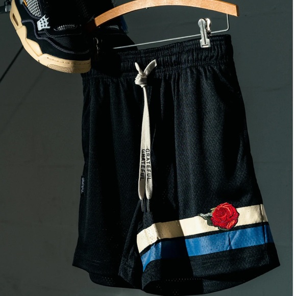 Grateful STR United Shorts - Picture 6 of 6